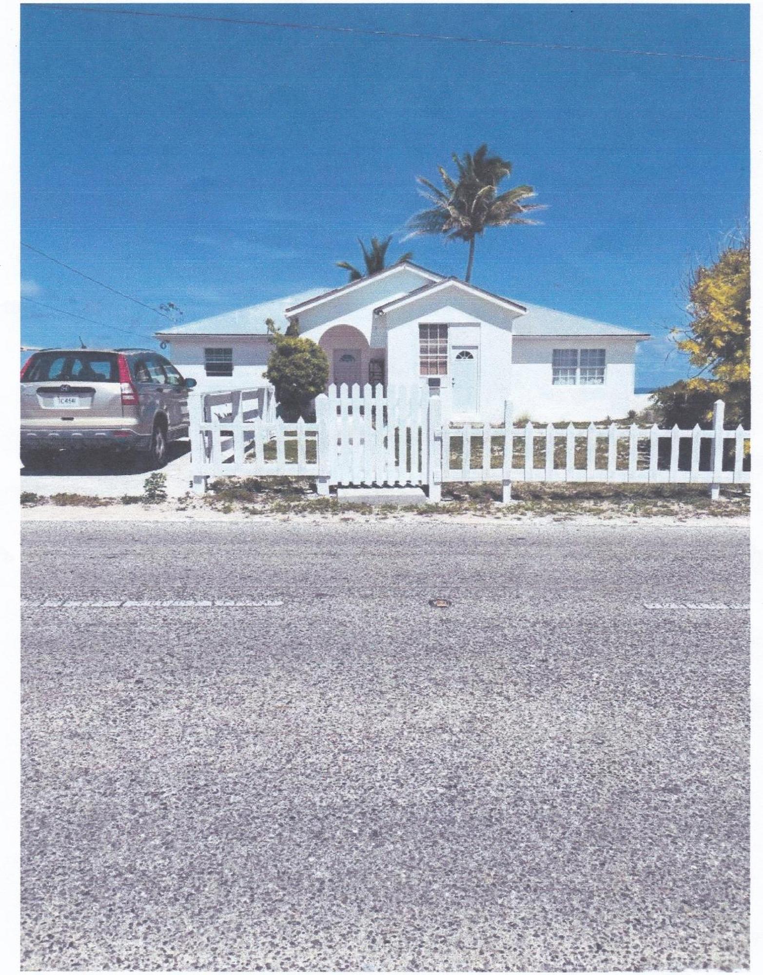 John'S Place Grand Turk Exterior photo